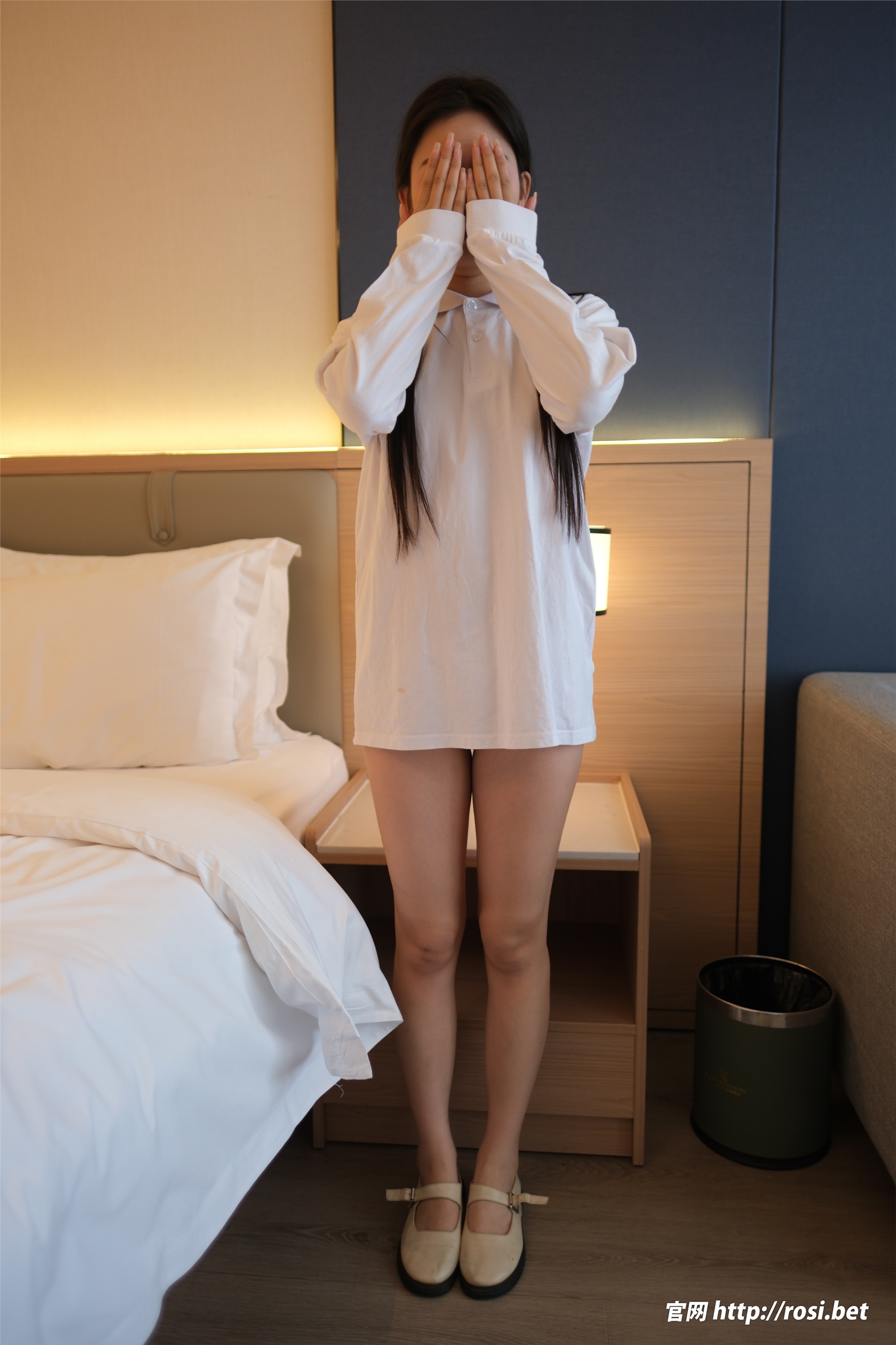 ROSI写真 2025.12.02 NO.5111